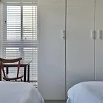 Azure Haven - Ocean Views And Tranquil Sounds