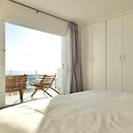 Azure Haven - Ocean Views And Tranquil Sounds